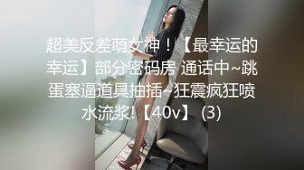 娇小美女【你的小心脏啊】‘小爱同学，把音量调到百分之15’，骚妞随着音乐嗨起，扭动裸舞，掰穴诱惑！