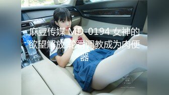 高颜值黑衣妹子啪啪 洗完澡翘着大屁股深喉口交