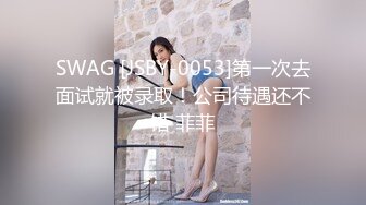   培训新人颜值不错的大美妞让两小哥床上试活 口交大鸡巴揉骚奶子抠骚逼叫的好骚